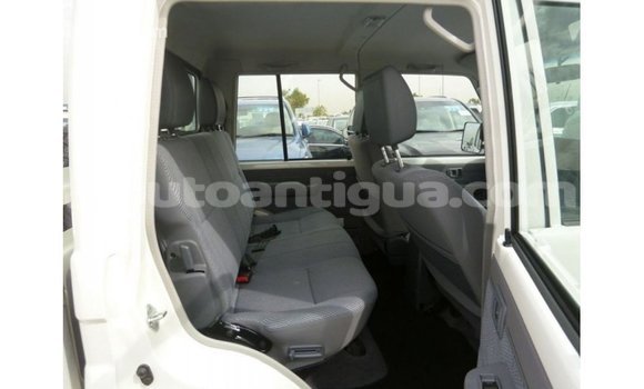 Buy Import Toyota Land Cruiser White Car in Import - Dubai in Antigua Buy Import Toyota Land Cruiser White Car in Import - Dubai in Antigua