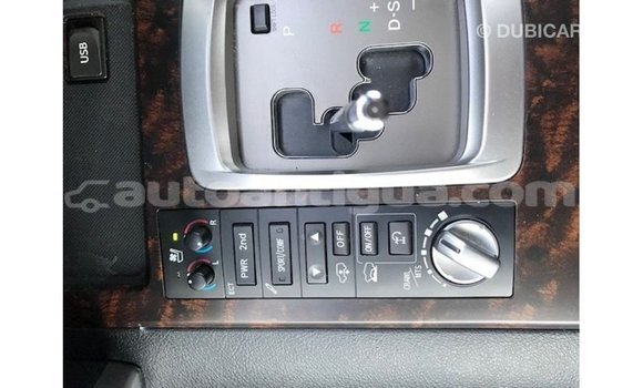 Buy Import Toyota Land Cruiser White Car in Import - Dubai in Antigua Buy Import Toyota Land Cruiser White Car in Import - Dubai in Antigua