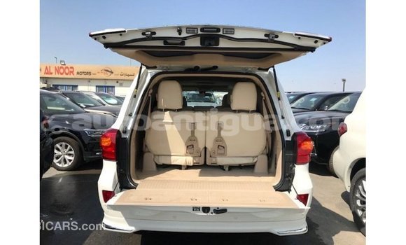 Buy Import Toyota Land Cruiser White Car in Import - Dubai in Antigua Buy Import Toyota Land Cruiser White Car in Import - Dubai in Antigua