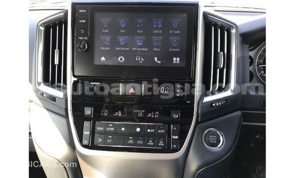 Buy Import Toyota Land Cruiser White Car in Import - Dubai in Antigua Buy Import Toyota Land Cruiser White Car in Import - Dubai in Antigua