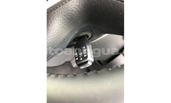 Buy Import Toyota Land Cruiser White Car in Import - Dubai in Antigua Buy Import Toyota Land Cruiser White Car in Import - Dubai in Antigua