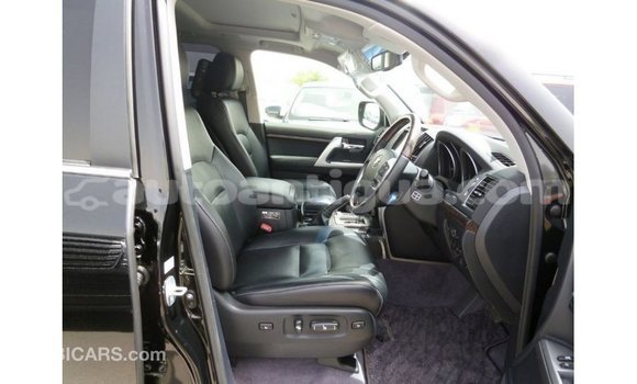 Buy Import Toyota Land Cruiser Black Car in Import - Dubai in Antigua Buy Import Toyota Land Cruiser Black Car in Import - Dubai in Antigua