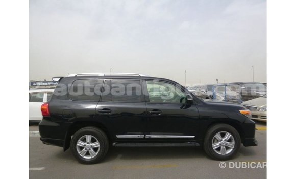 Buy Import Toyota Land Cruiser Black Car in Import - Dubai in Antigua Buy Import Toyota Land Cruiser Black Car in Import - Dubai in Antigua