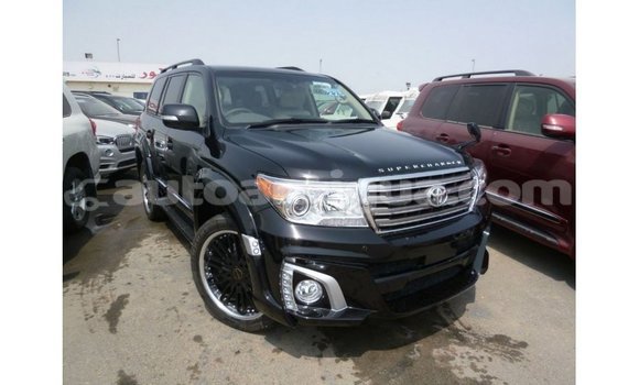 Buy Import Toyota Land Cruiser Black Car in Import - Dubai in Antigua Buy Import Toyota Land Cruiser Black Car in Import - Dubai in Antigua