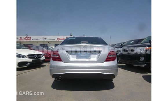 Buy Import Mercedes-Benz 200 Other Car in Import - Dubai in Antigua Buy Import Mercedes-Benz 200 Other Car in Import - Dubai in Antigua