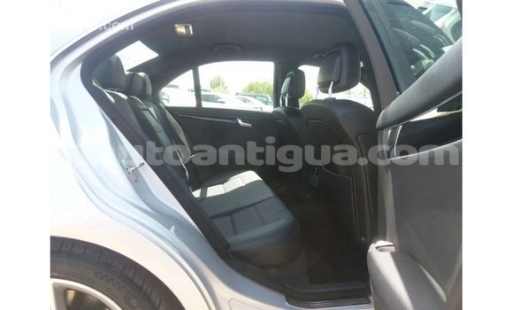 Buy Import Mercedes-Benz 200 Other Car in Import - Dubai in Antigua Buy Import Mercedes-Benz 200 Other Car in Import - Dubai in Antigua