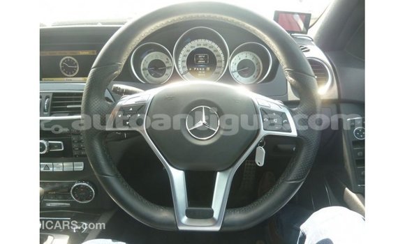 Buy Import Mercedes-Benz 200 Other Car in Import - Dubai in Antigua Buy Import Mercedes-Benz 200 Other Car in Import - Dubai in Antigua