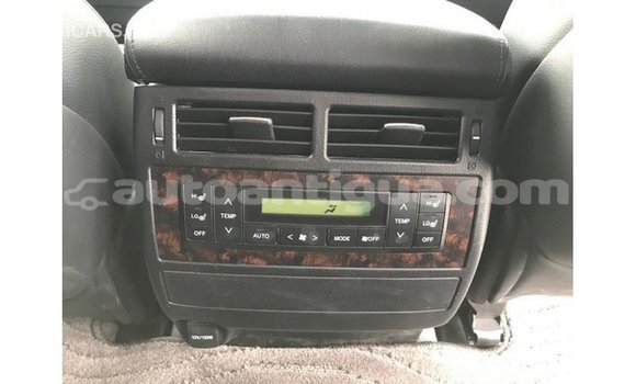 Buy Import Toyota Land Cruiser White Car in Import - Dubai in Antigua Buy Import Toyota Land Cruiser White Car in Import - Dubai in Antigua