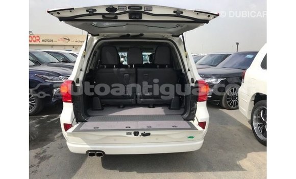 Buy Import Toyota Land Cruiser White Car in Import - Dubai in Antigua Buy Import Toyota Land Cruiser White Car in Import - Dubai in Antigua