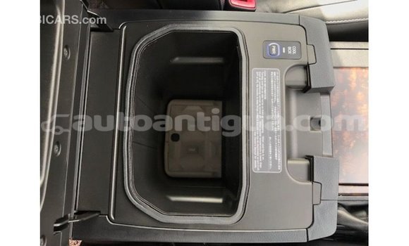 Buy Import Toyota Land Cruiser White Car in Import - Dubai in Antigua Buy Import Toyota Land Cruiser White Car in Import - Dubai in Antigua