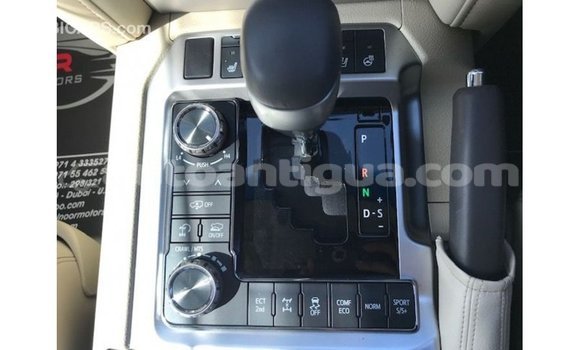 Buy Import Toyota Land Cruiser White Car in Import - Dubai in Antigua Buy Import Toyota Land Cruiser White Car in Import - Dubai in Antigua