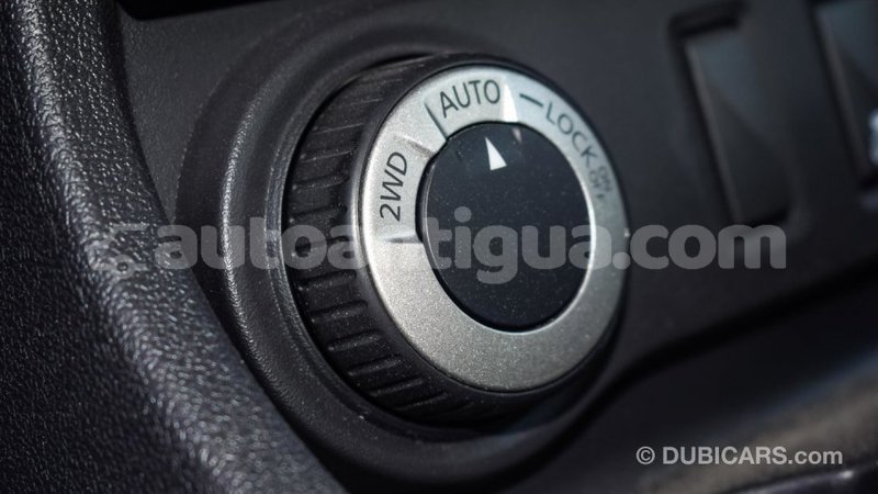 Big with watermark renault duster antigua import dubai 2584