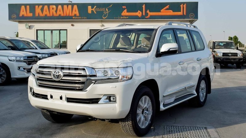 Big with watermark toyota land cruiser antigua import dubai 2588
