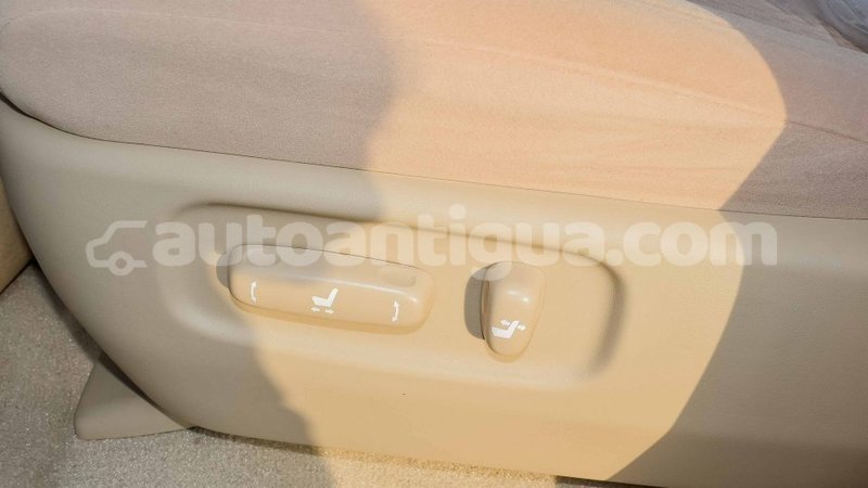 Big with watermark toyota land cruiser antigua import dubai 2588