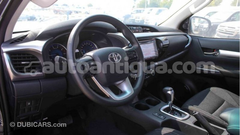 Big with watermark toyota hilux antigua import dubai 2591
