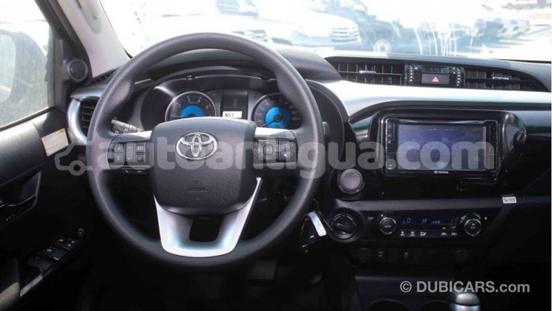 Big with watermark toyota hilux antigua import dubai 2591
