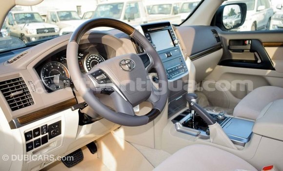 Buy Import Toyota Land Cruiser White Car in Import - Dubai in Antigua Buy Import Toyota Land Cruiser White Car in Import - Dubai in Antigua