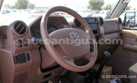 Buy Import Toyota Land Cruiser Beige Car in Import - Dubai in Antigua Buy Import Toyota Land Cruiser Beige Car in Import - Dubai in Antigua