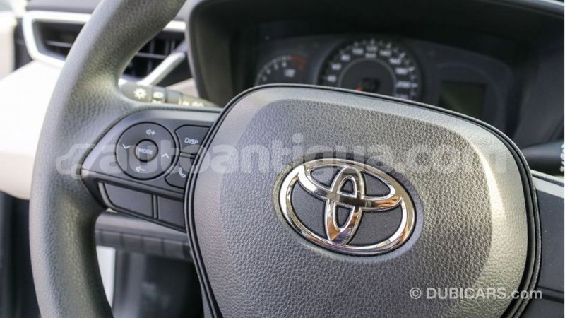 Big with watermark toyota corolla antigua import dubai 2601