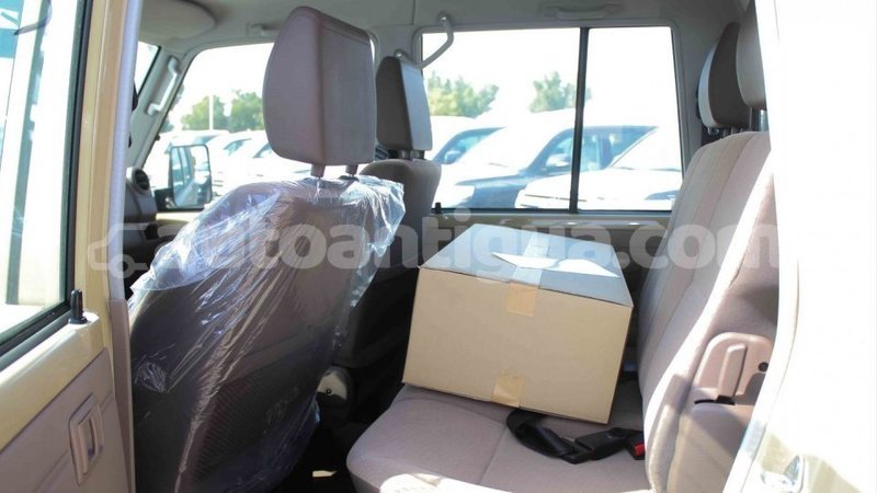 Big with watermark toyota land cruiser antigua import dubai 2602