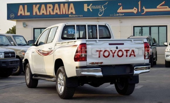 Buy Import Toyota Hilux White Car in Import - Dubai in Antigua Buy Import Toyota Hilux White Car in Import - Dubai in Antigua