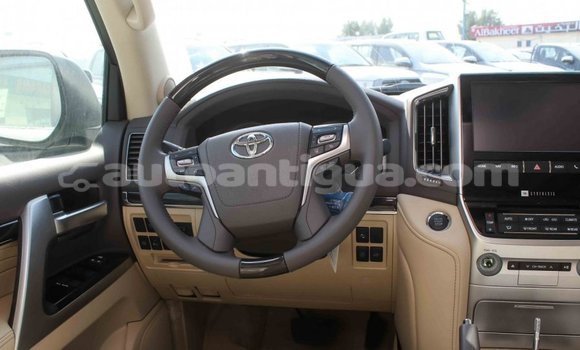 Buy Import Toyota Land Cruiser White Car in Import - Dubai in Antigua Buy Import Toyota Land Cruiser White Car in Import - Dubai in Antigua