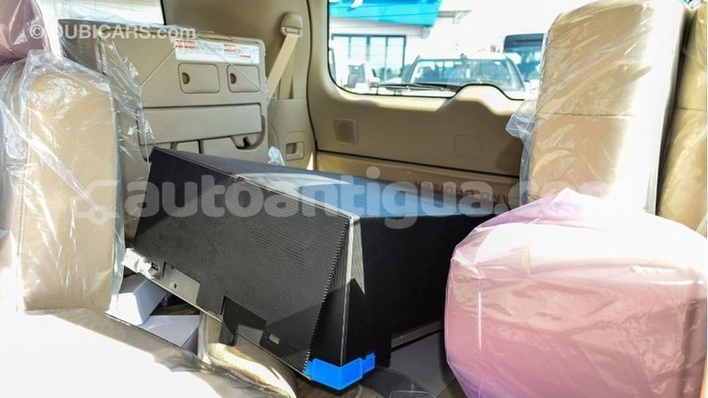Big with watermark toyota land cruiser antigua import dubai 2611