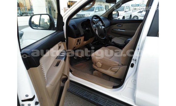 Buy Import Toyota Fortuner White Car in Import - Dubai in Antigua Buy Import Toyota Fortuner White Car in Import - Dubai in Antigua