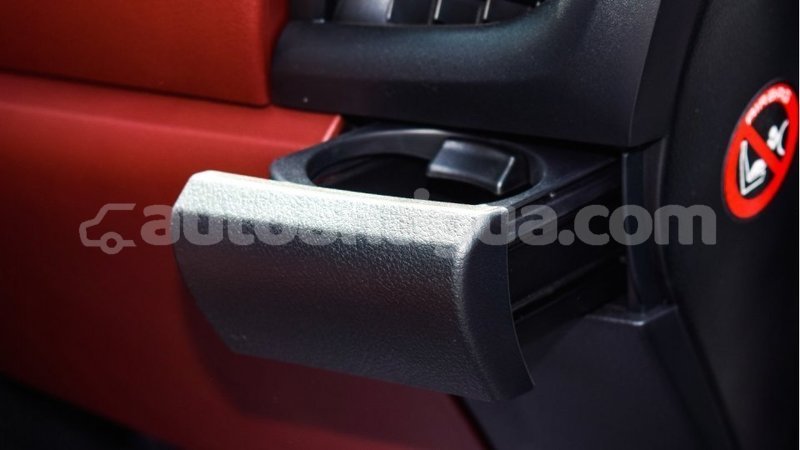 Big with watermark toyota hilux antigua import dubai 2612