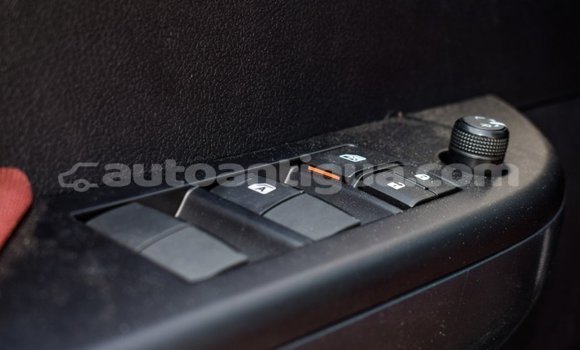 Buy Import Toyota Hilux White Car in Import - Dubai in Antigua Buy Import Toyota Hilux White Car in Import - Dubai in Antigua