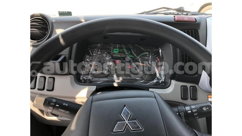 Big with watermark mitsubishi l400 antigua import dubai 2614