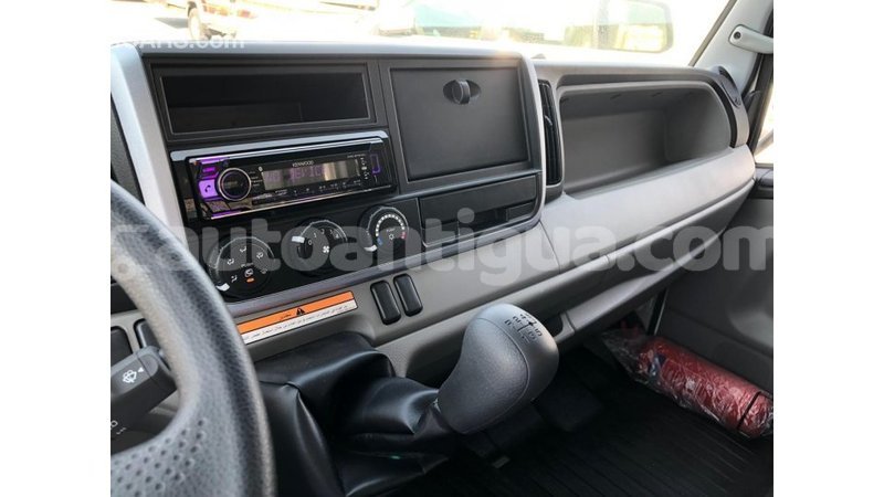 Big with watermark mitsubishi l400 antigua import dubai 2614