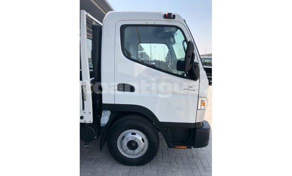 Buy Import Mitsubishi L400 White Truck in Import - Dubai in Antigua Buy Import Mitsubishi L400 White Truck in Import - Dubai in Antigua