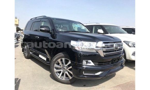 Buy Import Toyota Land Cruiser Black Car in Import - Dubai in Antigua Buy Import Toyota Land Cruiser Black Car in Import - Dubai in Antigua