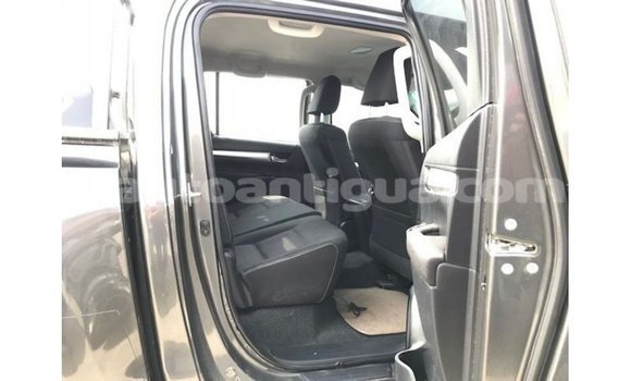 Buy Import Toyota Hilux Black Car in Import - Dubai in Antigua Buy Import Toyota Hilux Black Car in Import - Dubai in Antigua