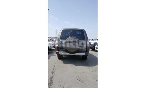 Buy Import Mitsubishi Pajero Brown Car in Import - Dubai in Antigua Buy Import Mitsubishi Pajero Brown Car in Import - Dubai in Antigua