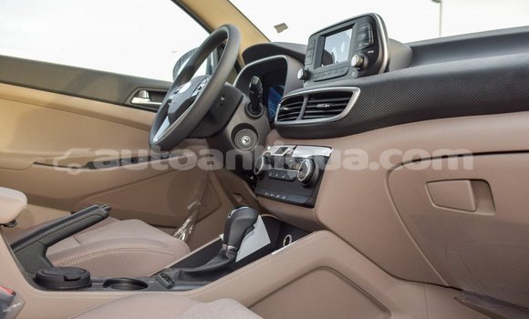 Buy Import Hyundai Tucson White Car in Import - Dubai in Antigua Buy Import Hyundai Tucson White Car in Import - Dubai in Antigua