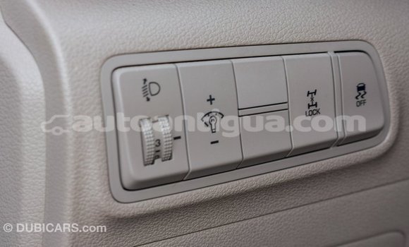 Buy Import Hyundai Tucson White Car in Import - Dubai in Antigua Buy Import Hyundai Tucson White Car in Import - Dubai in Antigua