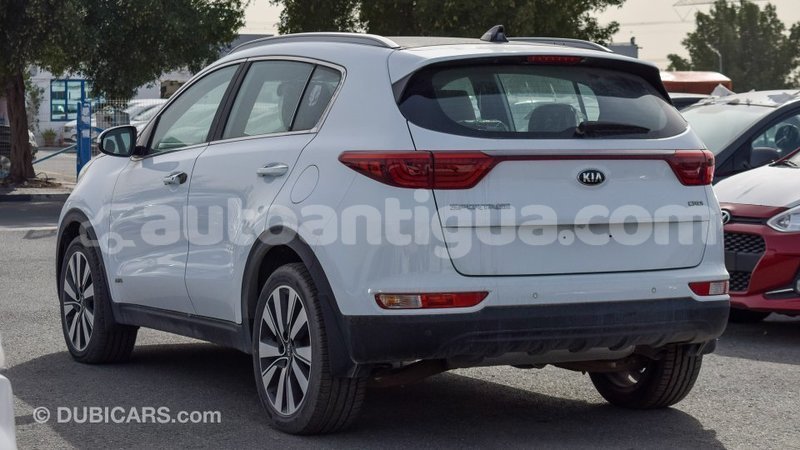 Big with watermark kia sportage antigua import dubai 2660