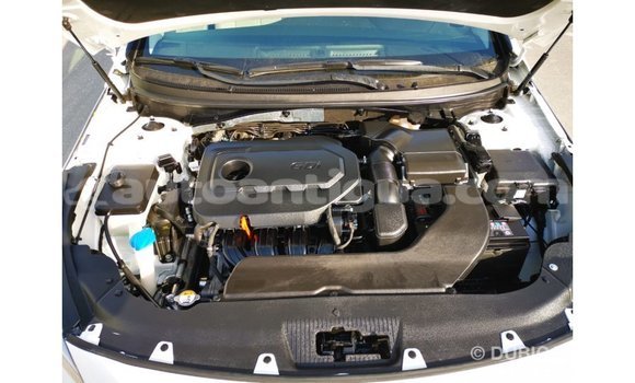 Buy Import Hyundai Sonata White Car in Import - Dubai in Antigua Buy Import Hyundai Sonata White Car in Import - Dubai in Antigua