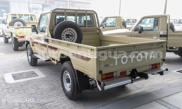 Buy Import Toyota Land Cruiser Beige Car in Import - Dubai in Antigua Buy Import Toyota Land Cruiser Beige Car in Import - Dubai in Antigua
