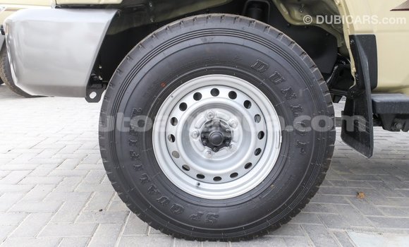 Buy Import Toyota Land Cruiser Beige Car in Import - Dubai in Antigua Buy Import Toyota Land Cruiser Beige Car in Import - Dubai in Antigua