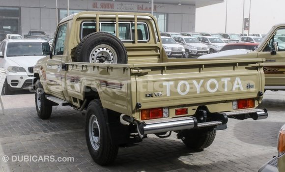 Buy Import Toyota Land Cruiser Beige Car in Import - Dubai in Antigua Buy Import Toyota Land Cruiser Beige Car in Import - Dubai in Antigua