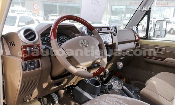 Buy Import Toyota Land Cruiser Beige Car in Import - Dubai in Antigua Buy Import Toyota Land Cruiser Beige Car in Import - Dubai in Antigua