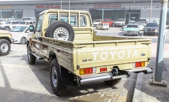 Buy Import Toyota Land Cruiser Beige Car in Import - Dubai in Antigua Buy Import Toyota Land Cruiser Beige Car in Import - Dubai in Antigua