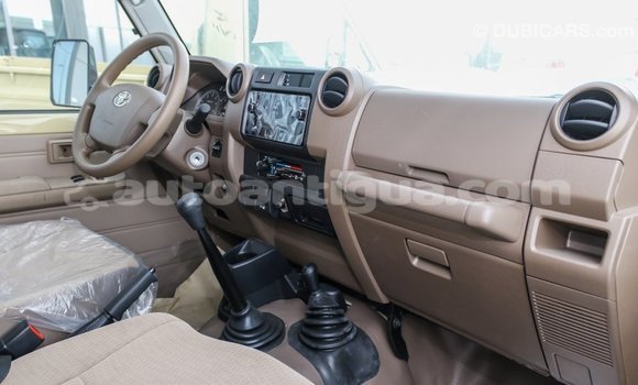 Buy Import Toyota Land Cruiser Beige Car in Import - Dubai in Antigua Buy Import Toyota Land Cruiser Beige Car in Import - Dubai in Antigua