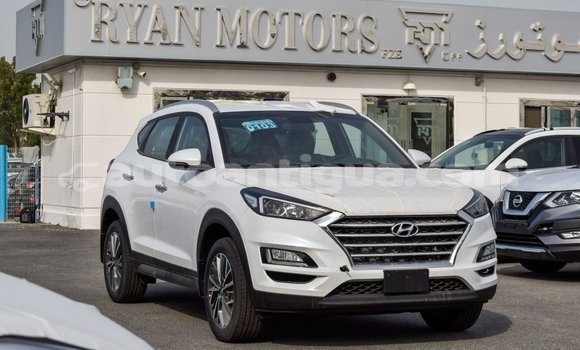 Buy Import Hyundai Tucson White Car in Import - Dubai in Antigua Buy Import Hyundai Tucson White Car in Import - Dubai in Antigua
