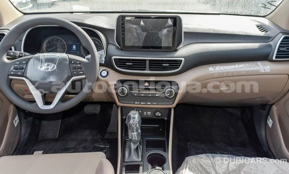 Buy Import Hyundai Tucson White Car in Import - Dubai in Antigua Buy Import Hyundai Tucson White Car in Import - Dubai in Antigua