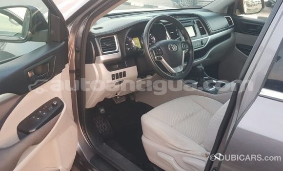 Buy Import Toyota Highlander Other Car in Import - Dubai in Antigua Buy Import Toyota Highlander Other Car in Import - Dubai in Antigua