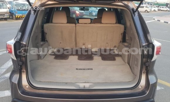 Buy Import Toyota Highlander Other Car in Import - Dubai in Antigua Buy Import Toyota Highlander Other Car in Import - Dubai in Antigua